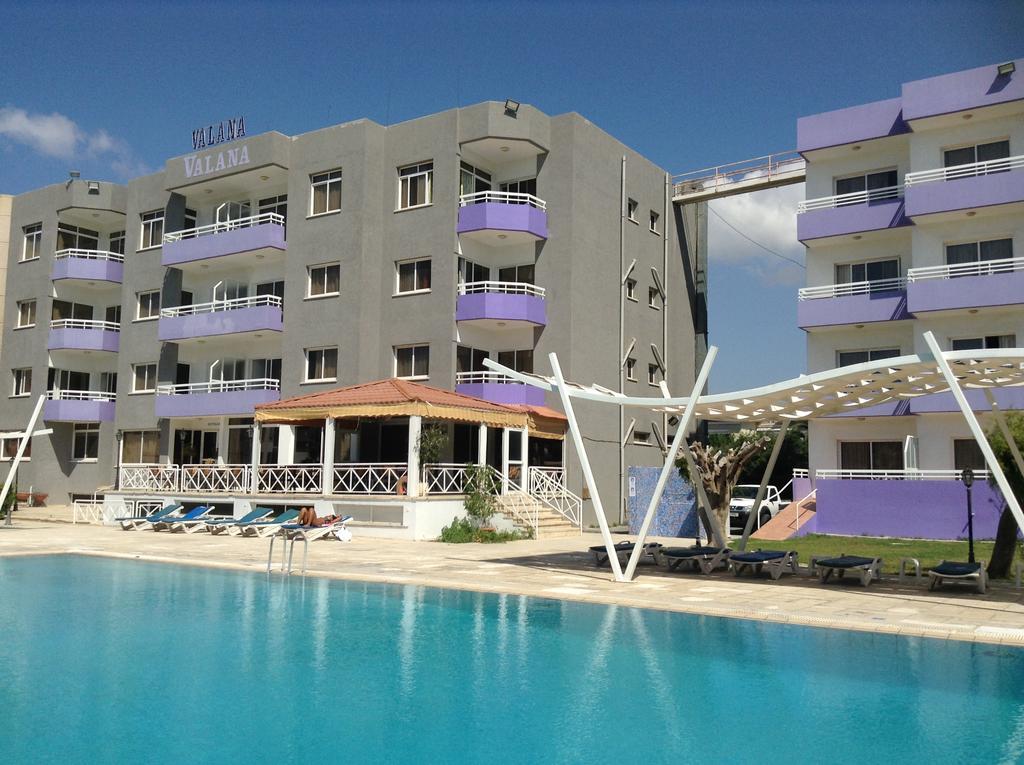 Valana Hotel Apartments Limasol Dış mekan fotoğraf