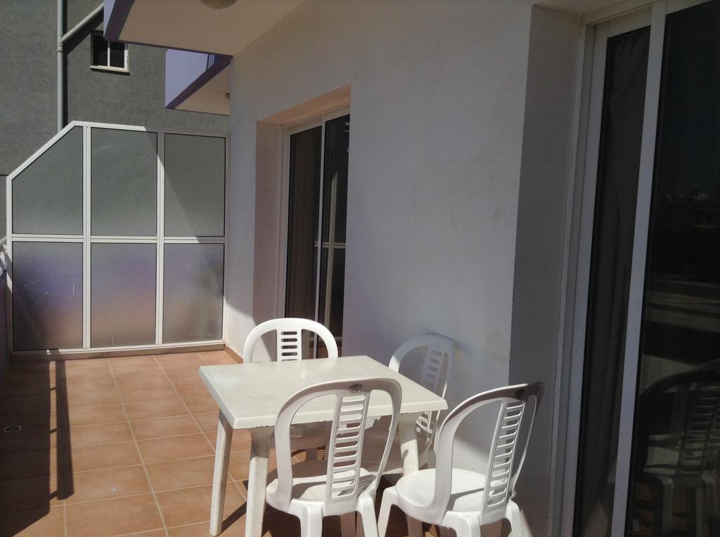 Valana Hotel Apartments Limasol Dış mekan fotoğraf