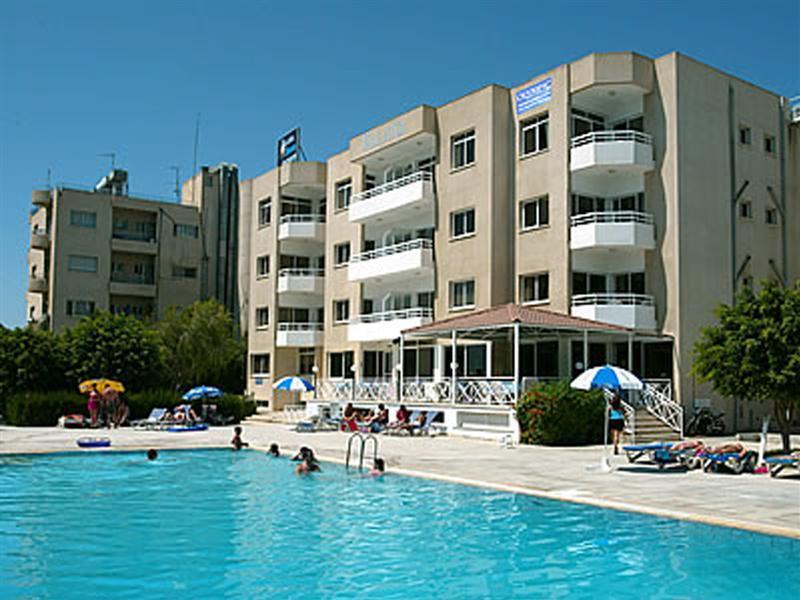 Valana Hotel Apartments Limasol Dış mekan fotoğraf
