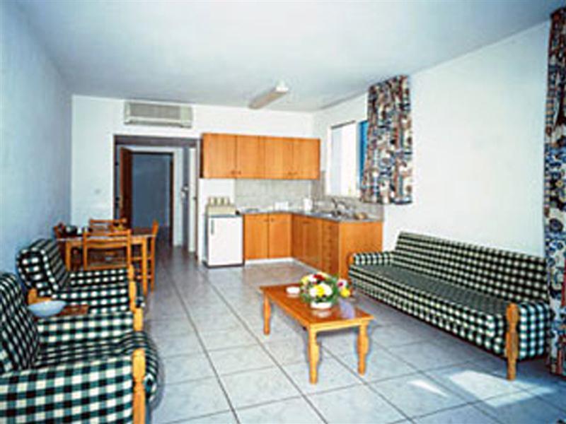 Valana Hotel Apartments Limasol Dış mekan fotoğraf